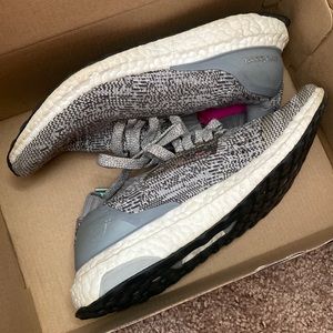 Adidas ultraboost uncaged